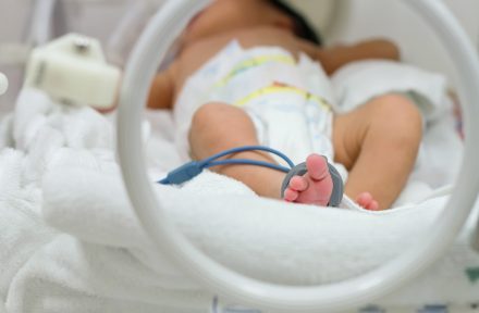 17 DE NOVEMBRO DIA MUNDIAL DA PREMATURIDADE –  CAUSAS E PREVENÇÃO
